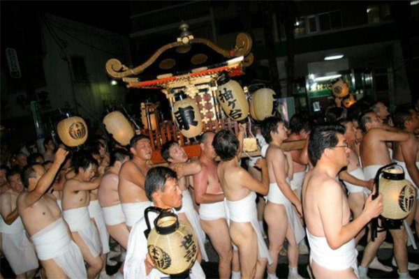 常陸大宮の裸祭り